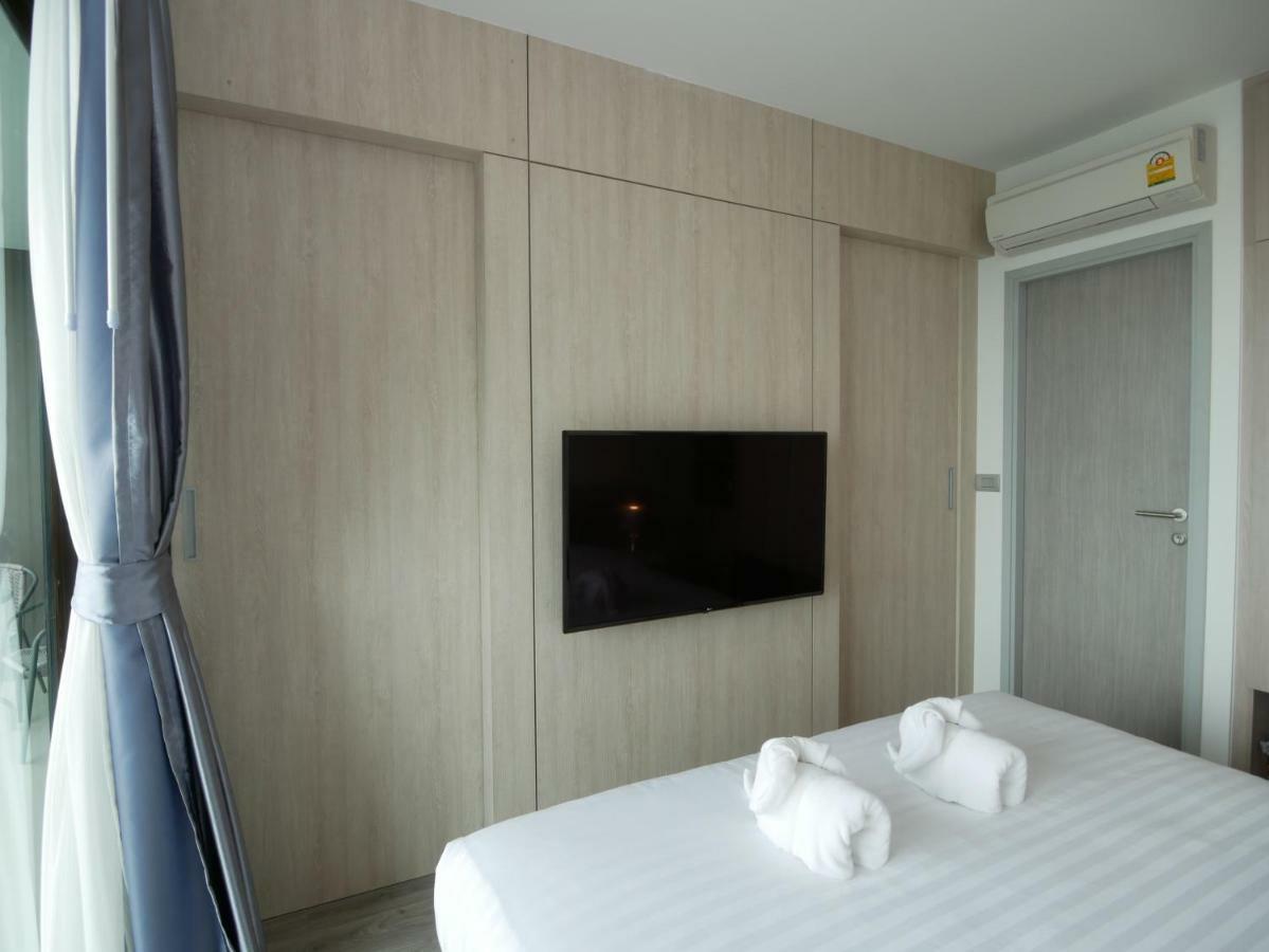 Aeras - The Ultimate Beachfront Experience Jomtien Beach Esterno foto